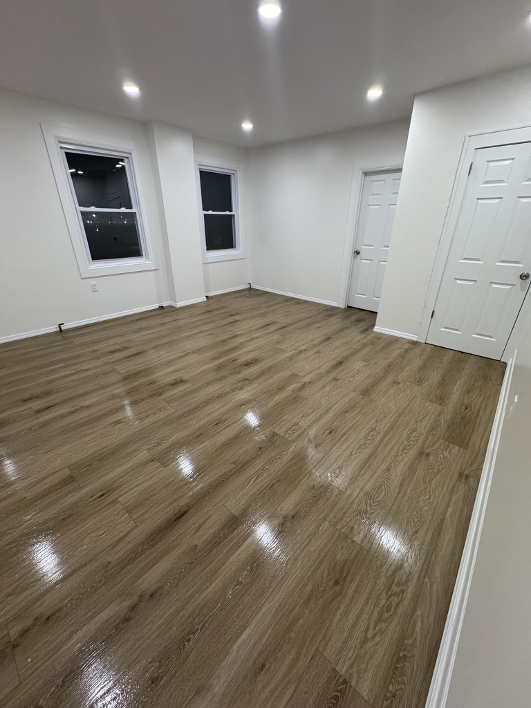 15 VAN COURTLAND PLACE - 2